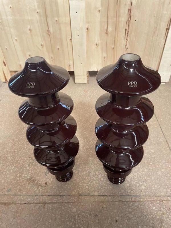 OEM DIN 30NF250 ট্রান্সফরমার চীনামাটির বাসন বুশিং উজ্জ্বল বাদামী চকচকে