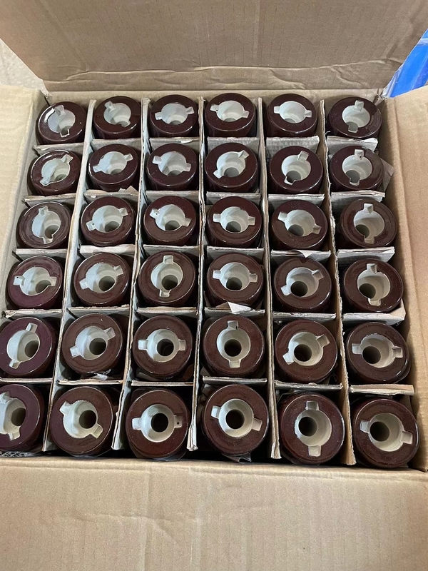 1kV 200A চীনামাটির বাসন OEM ড্র লিড ট্রান্সফরমার বুশিং ব্রাউন গ্লেজড